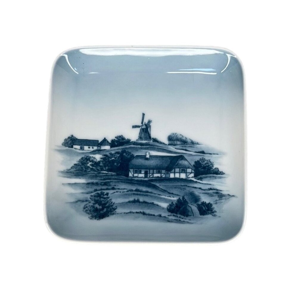 Bing & Grondahl Giftware Danish Scenery Square Tray 9805-455